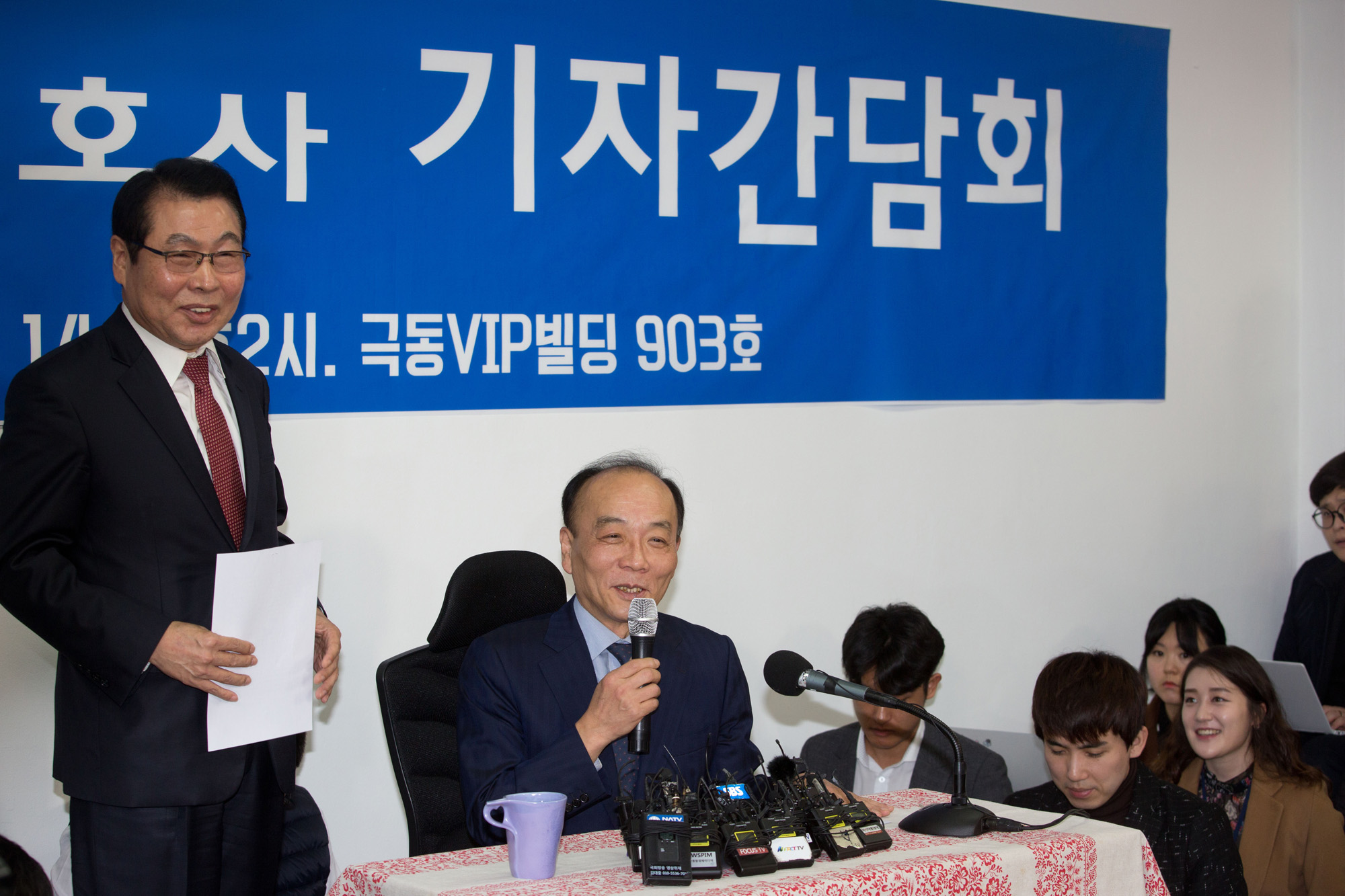정치;자유한국당;조직강화특위;조강특위;전원책;기자회견