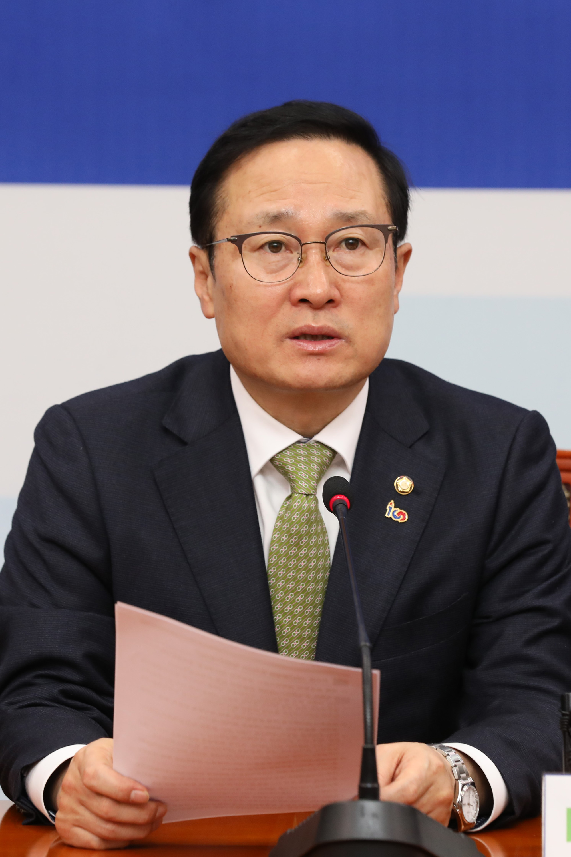 더불어민주당원내대책회의;홍영표원내대표