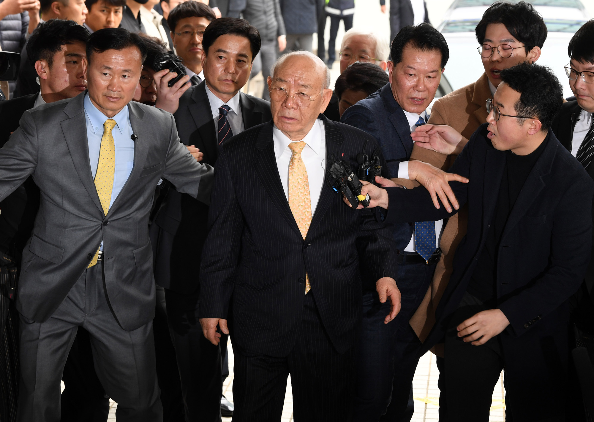 사회;사건사고;역사;5.18민주화운동;전두환;조비오신부;사자명예훼손;광주지방법원