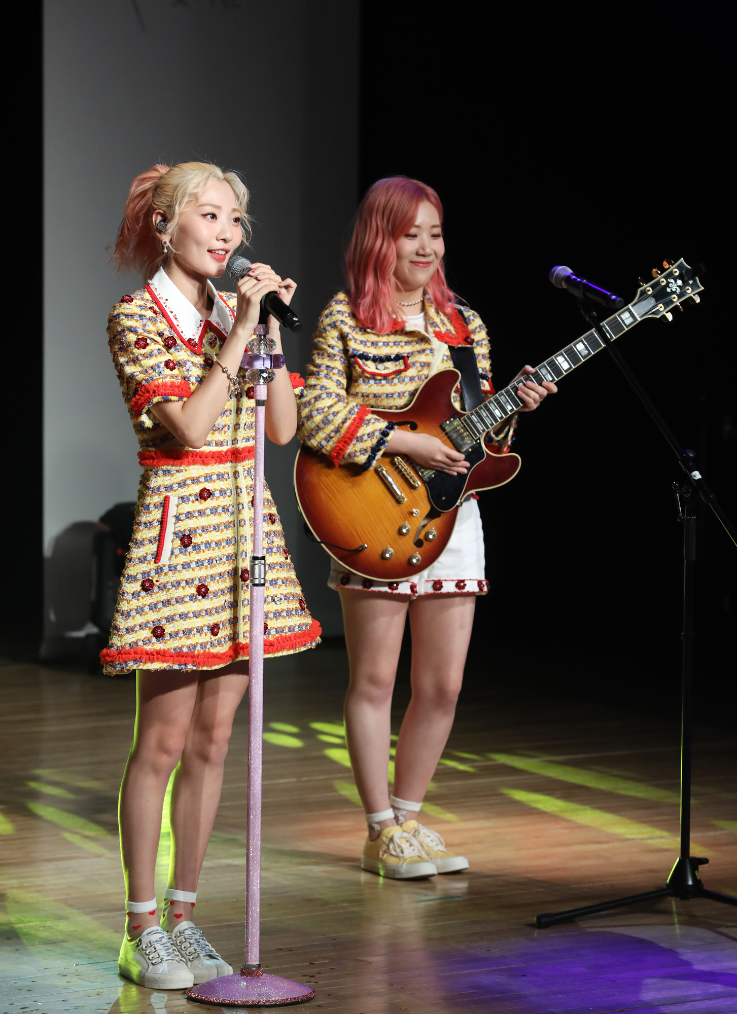 볼빨간사춘기;안지영;우지윤