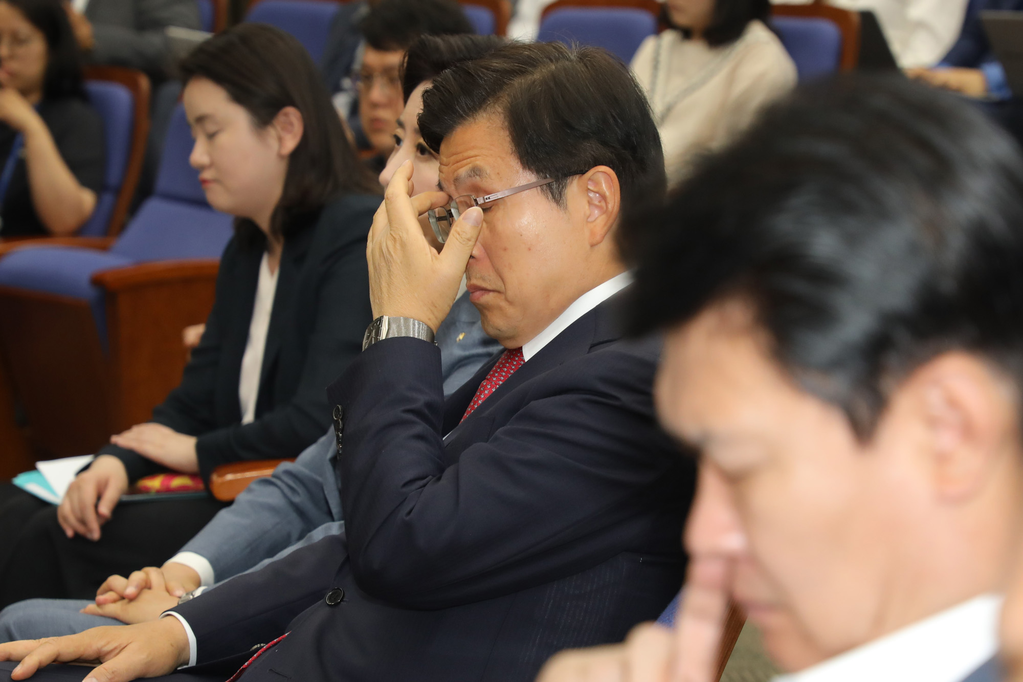 자유한국당의총;황교안대표;나경원원내대표