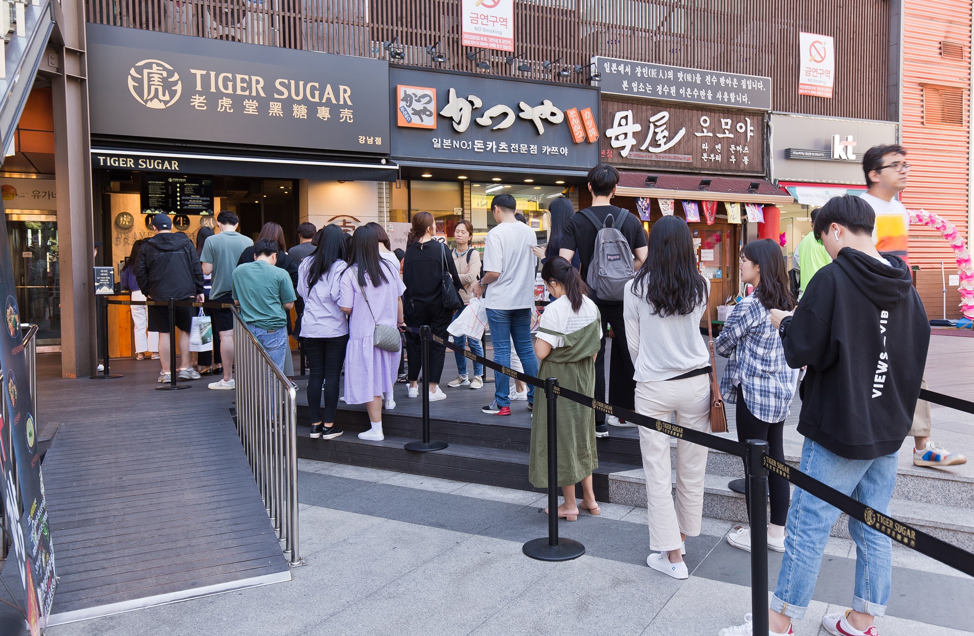 경제;기업;요식업;외식업계;해외외식업계브랜드;블루보틀커피;타이거슈가;삼미식당;쉐이크쉑