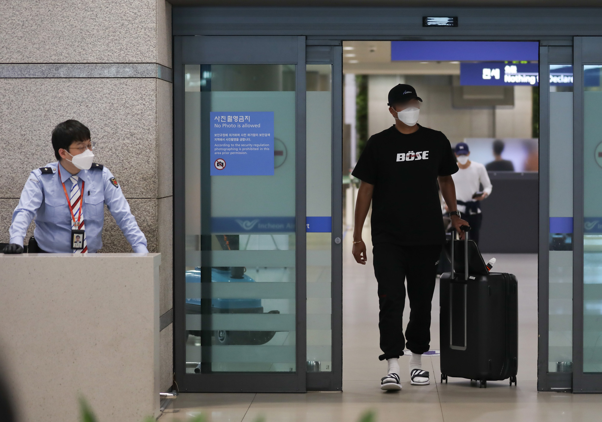 사회;코로나19;코로나미국;코로나비행기;코로나19미국;입국자가격리