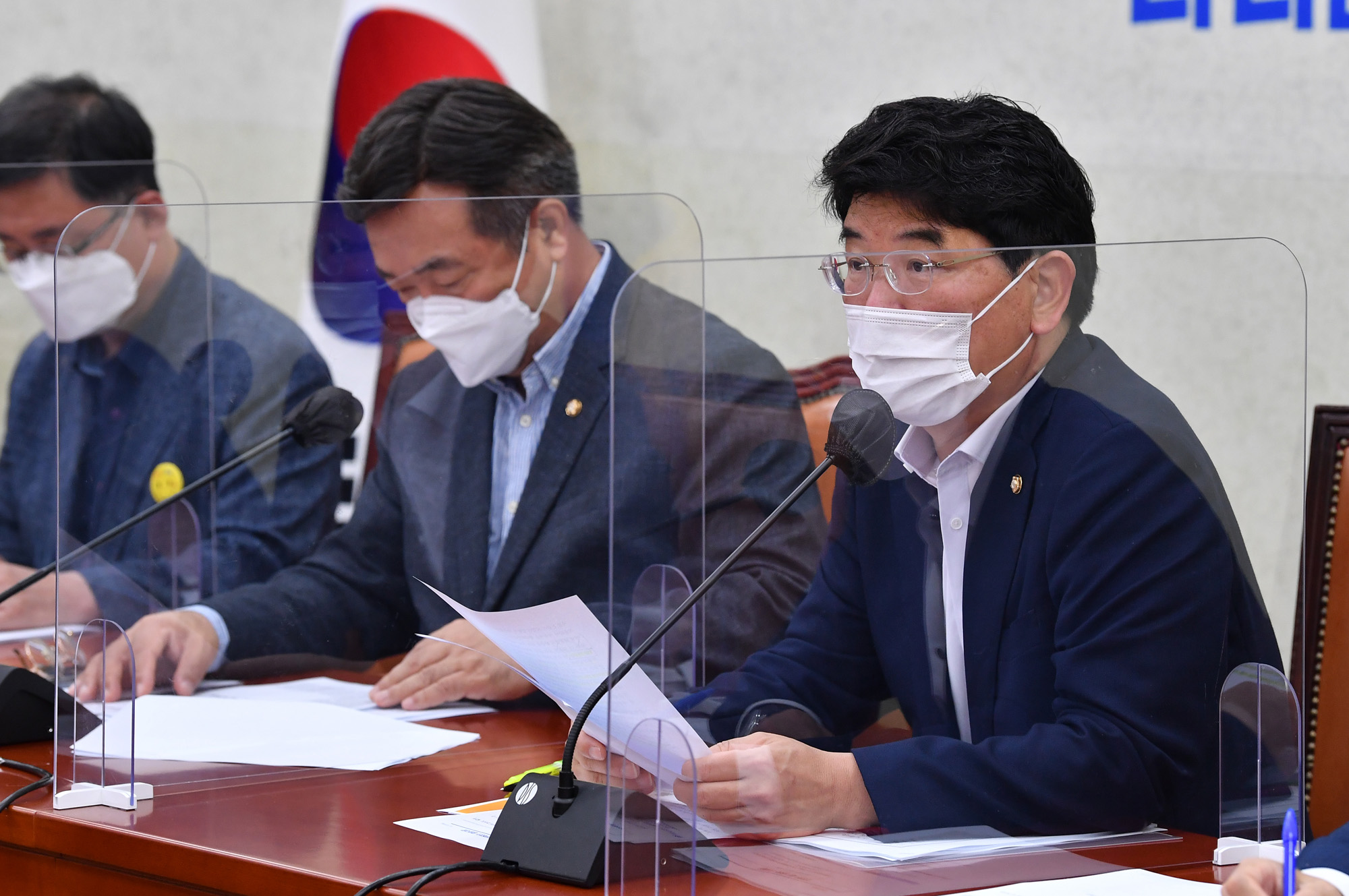 정치;정당;더불어민주당;민주당;원내대책회의