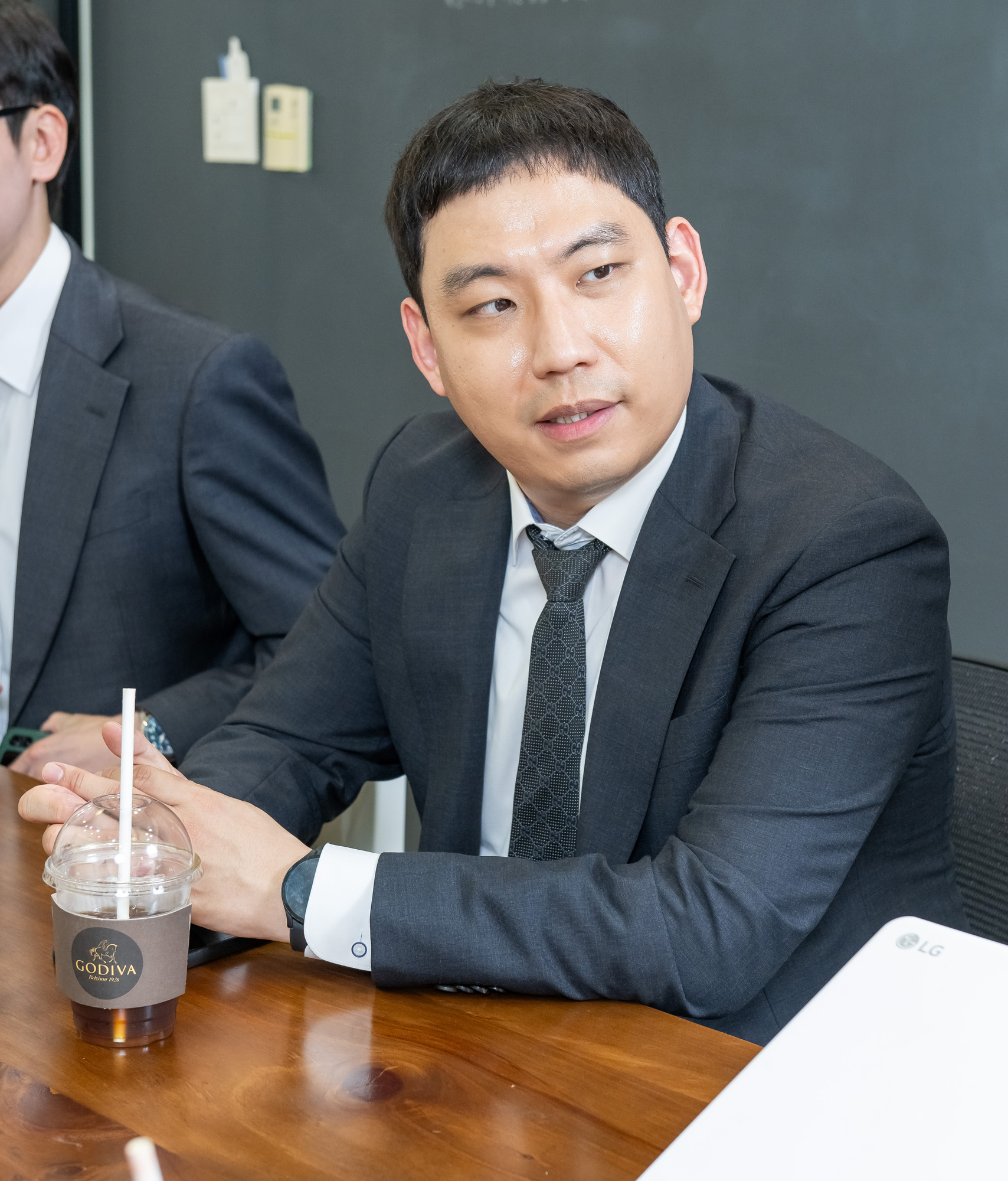 사회;인물;직업;전문직;청년전문직;청년 8대 전문직 모임 좋은인연;법무사;회계사;노무사;관세사;변호사;감정평가사